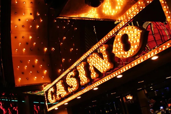 Togel lottery ball cage with numbered balls on mimpitoto live broadcast
